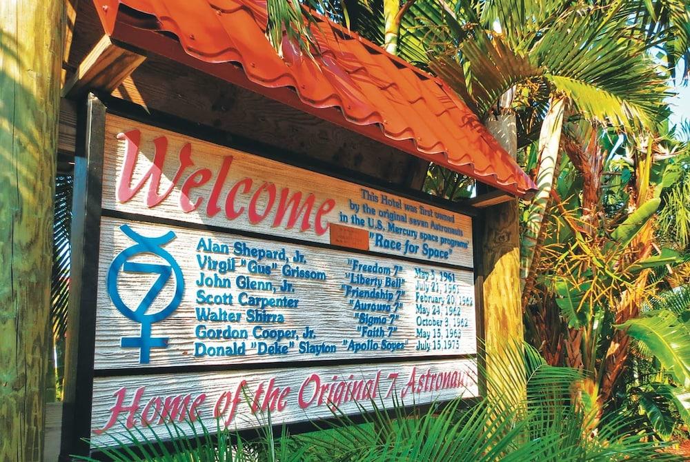 La Quinta Inn By Wyndham Cocoa Beach-Port Canaveral Εξωτερικό φωτογραφία