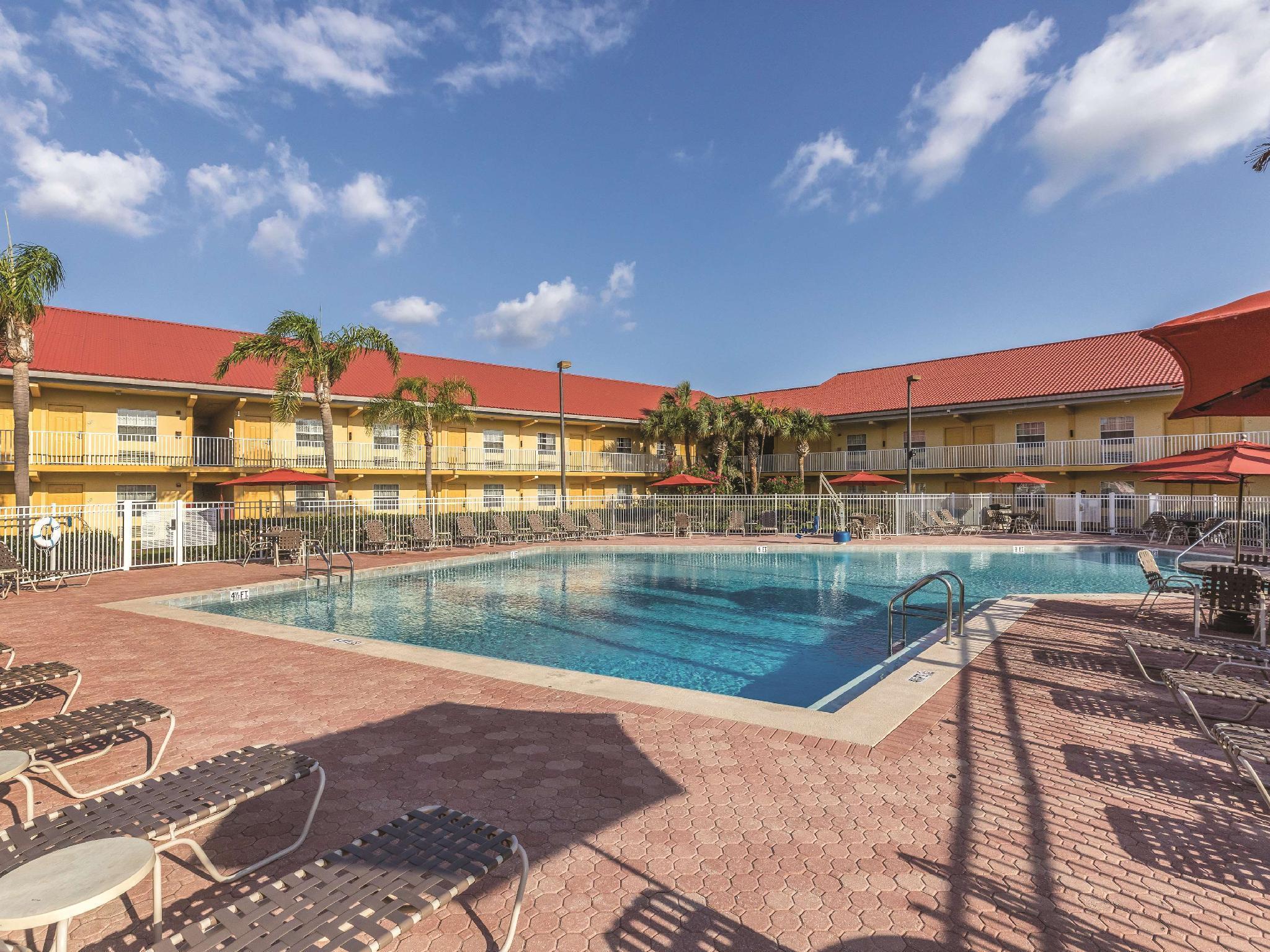 La Quinta Inn By Wyndham Cocoa Beach-Port Canaveral Εξωτερικό φωτογραφία