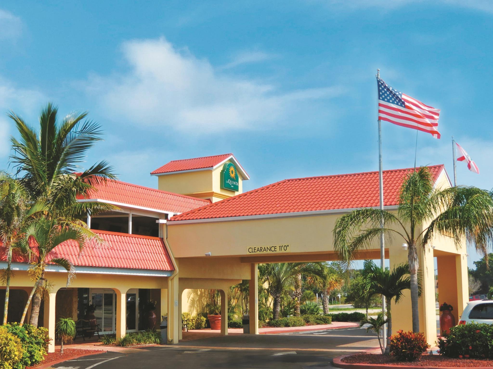 La Quinta Inn By Wyndham Cocoa Beach-Port Canaveral Εξωτερικό φωτογραφία