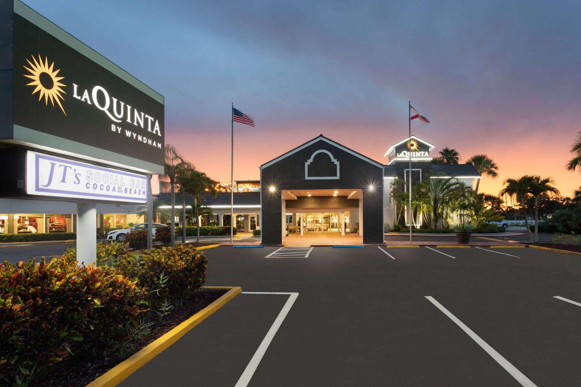 La Quinta Inn By Wyndham Cocoa Beach-Port Canaveral Εξωτερικό φωτογραφία