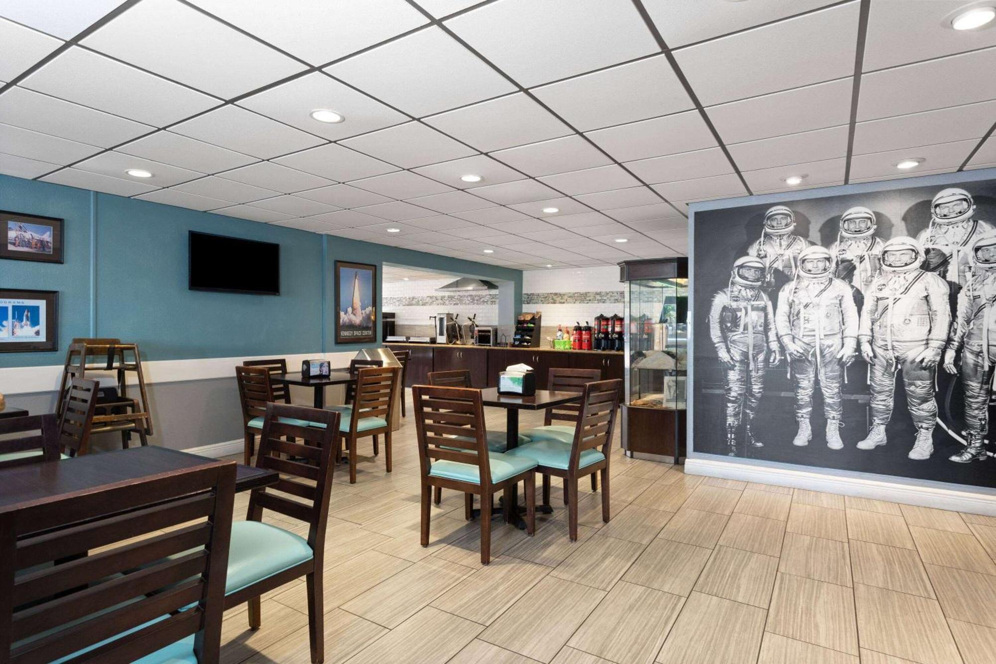 La Quinta Inn By Wyndham Cocoa Beach-Port Canaveral Εξωτερικό φωτογραφία